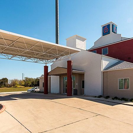 Motel 6-San Antonio, Tx - Downtown - Alamo Dome Exterior photo